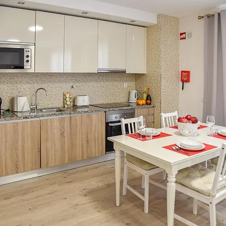 Apartment Exclusivo Com Piscina E Garagem Na Da Rocha Portimao