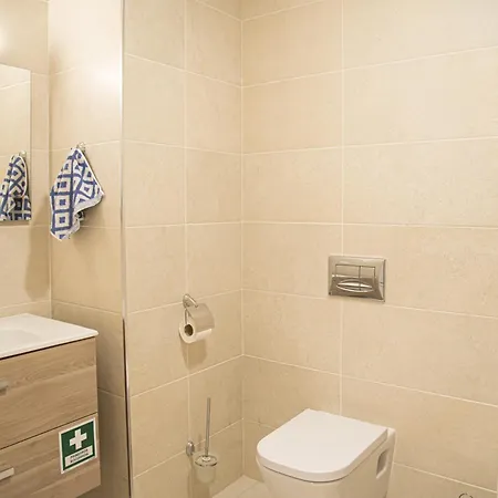 Apartment Exclusivo Com Piscina E Garagem Na Da Rocha Portimao