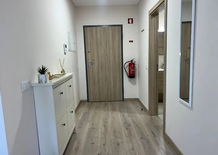 Piscina, Garagem A 5 Min A Pe Da Da Rocha ポルティマン