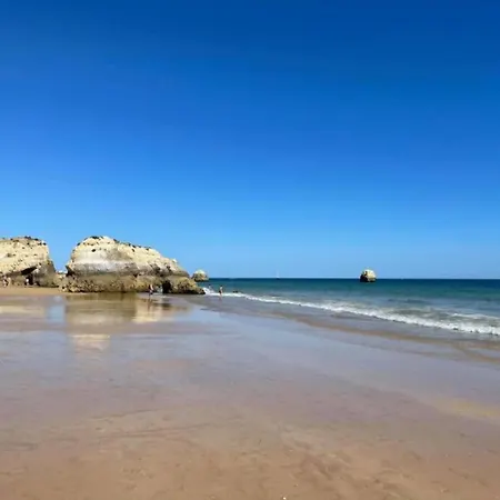 Elite 3f Com Mar, Piscina E Garagem * Портіман