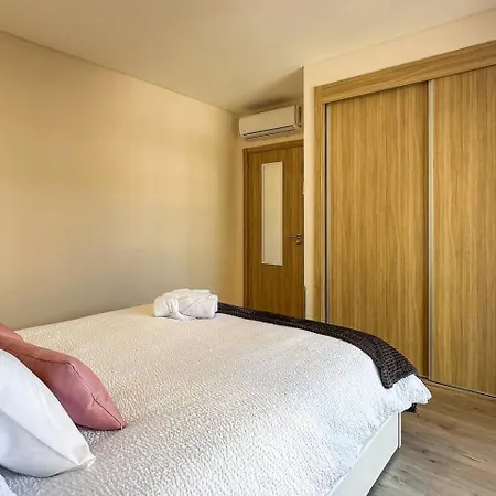 Apartamento Elite 3f Com Mar, Piscina E Garagem Portimão